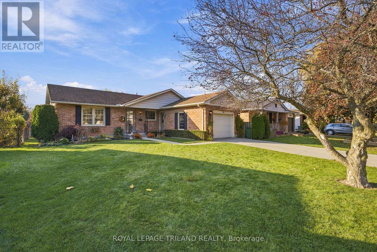 29 LUTON CRESCENT, St. Thomas