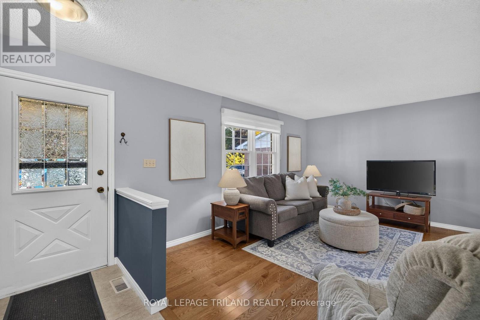 29 LUTON CRESCENT, St. Thomas — photo 4