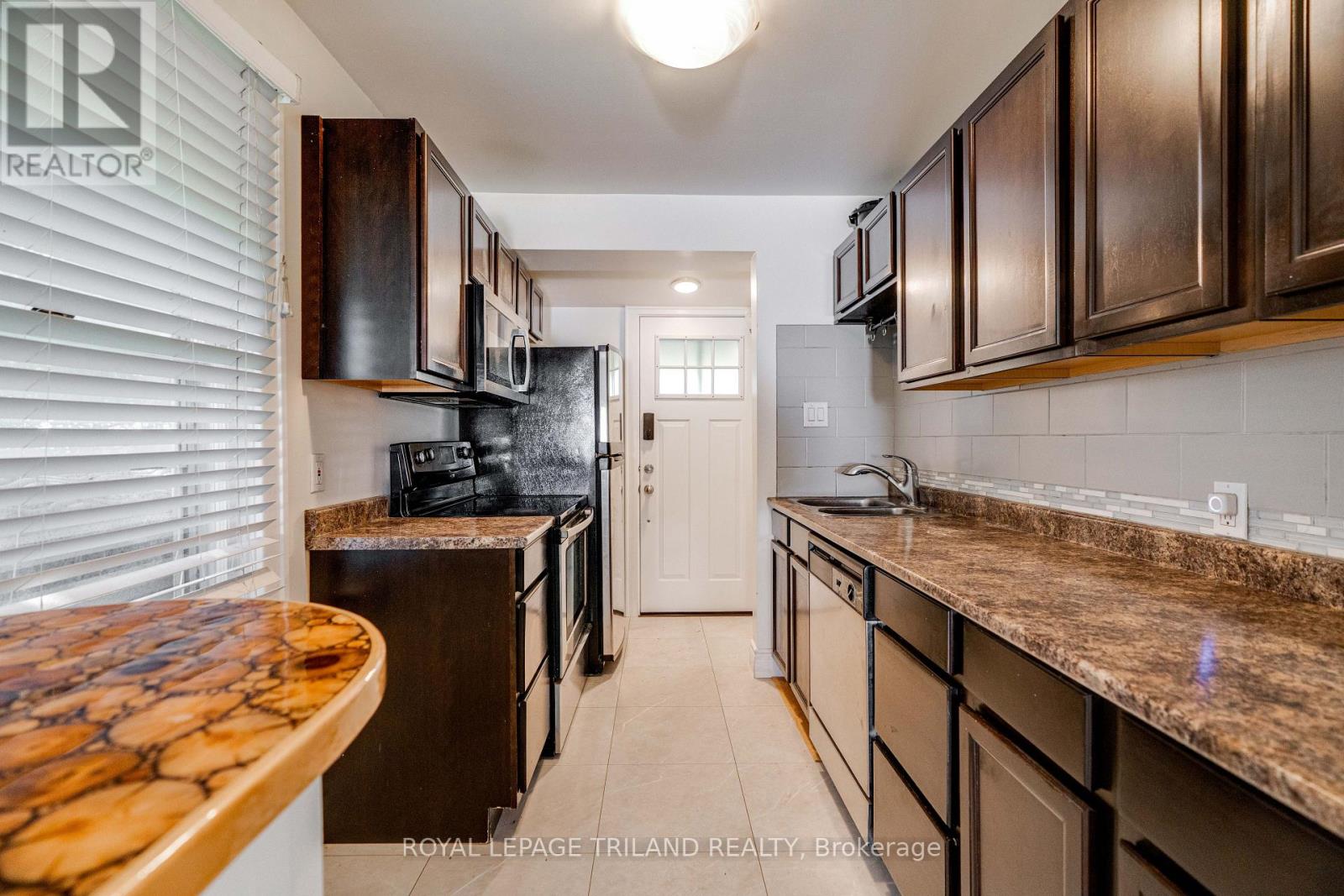 7 BEVERLY STREET, London South (South H) — photo 12