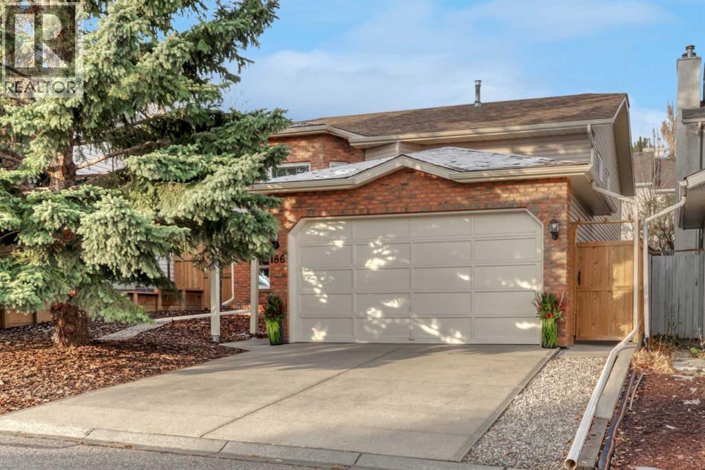 186 Shawinigan Way SW, Calgary, Alberta, T2Y2W3