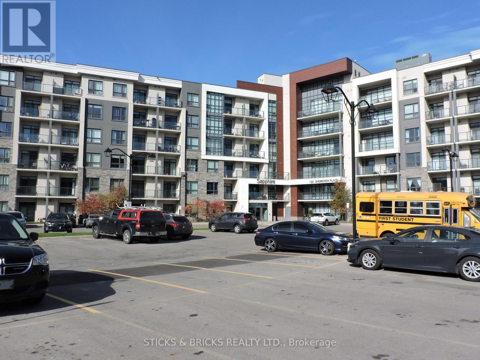 Photo of 125 Shoreview Place