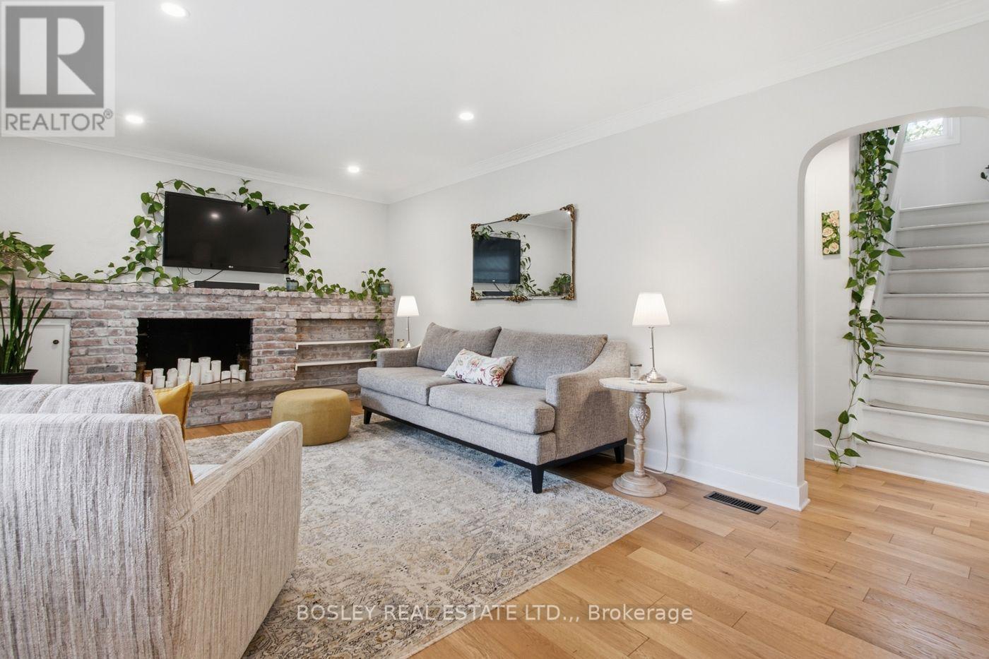 17 WINSTON ROAD, St. Catharines (Carlton/Bunting) — photo 7