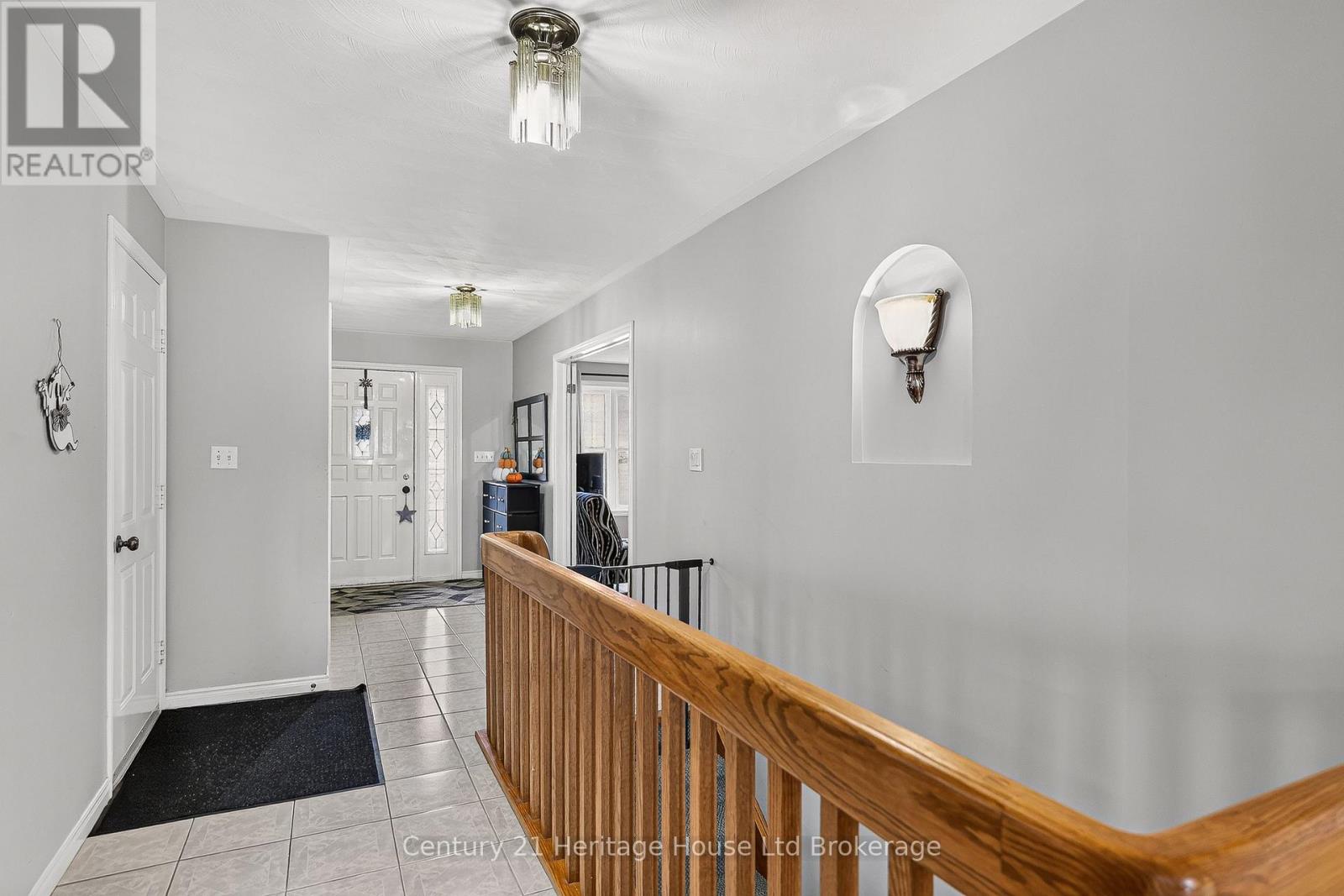 1079 PEARSON DRIVE, Woodstock (Woodstock - North) — photo 10
