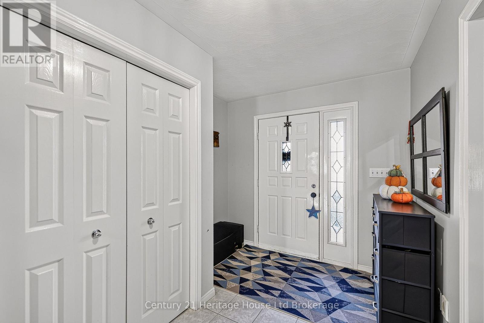 1079 PEARSON DRIVE, Woodstock (Woodstock - North) — photo 9