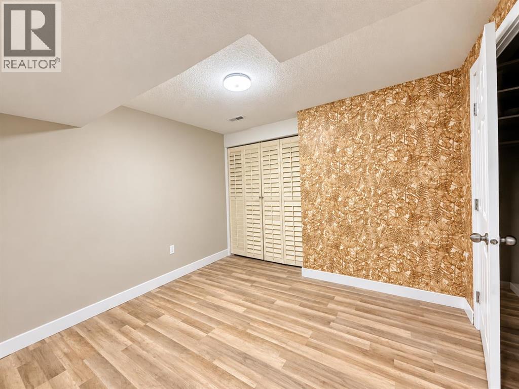 251 Pensville Close SE, Calgary — photo 13