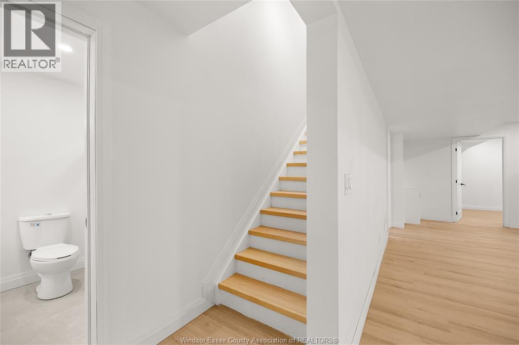 1397 BARKLEY AVENUE, Windsor — photo 6