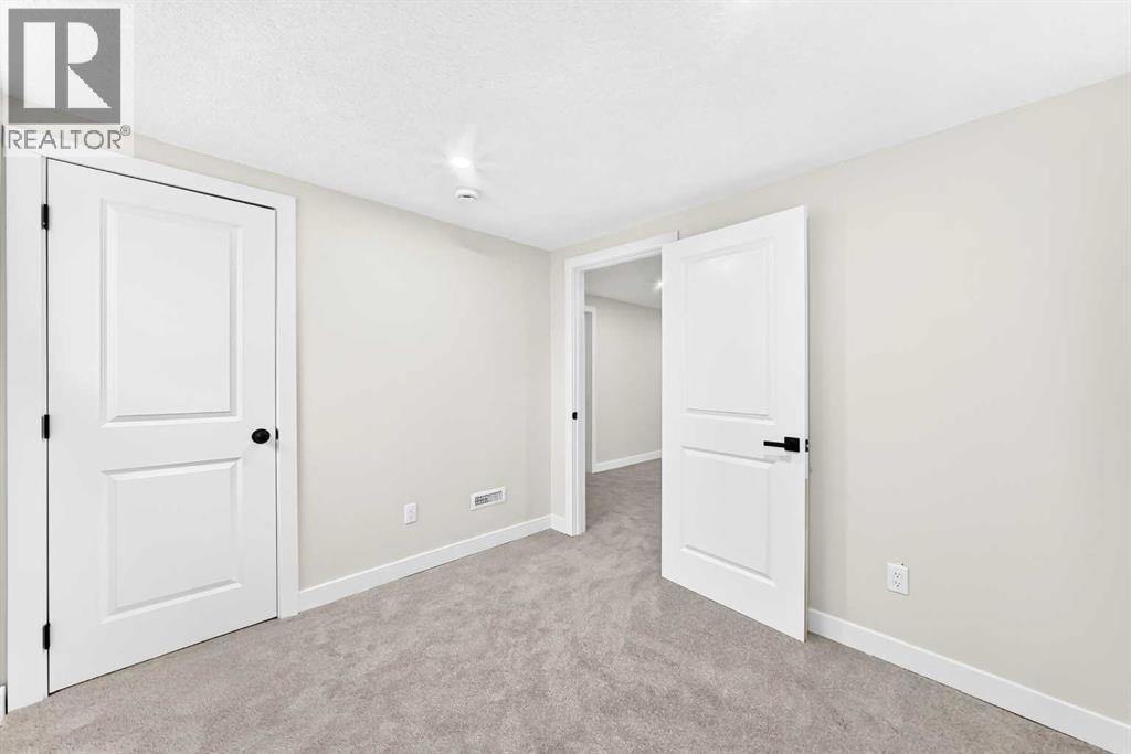 619 Penbrooke Road SE, Calgary — photo 31