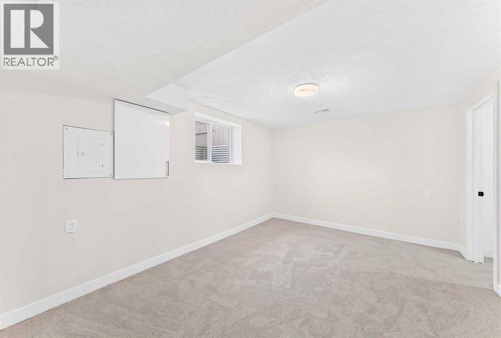 619 Penbrooke Road SE, Calgary — photo 32