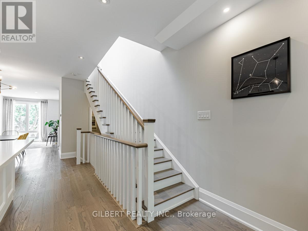 24 CARHARTT STREET, Toronto (Englemount-Lawrence) — photo 5