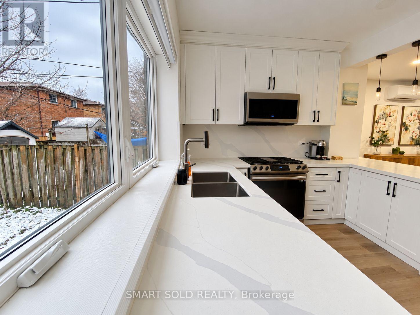 42 ARNOLD AVENUE, Toronto (Regent Park) — photo 11