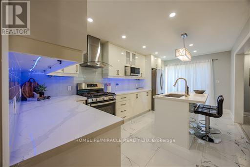 93 SCEPTER PLACE - 13