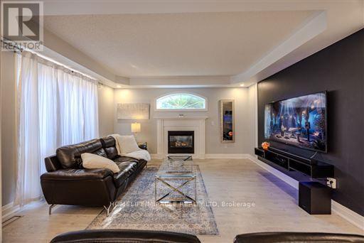 93 SCEPTER PLACE - 16