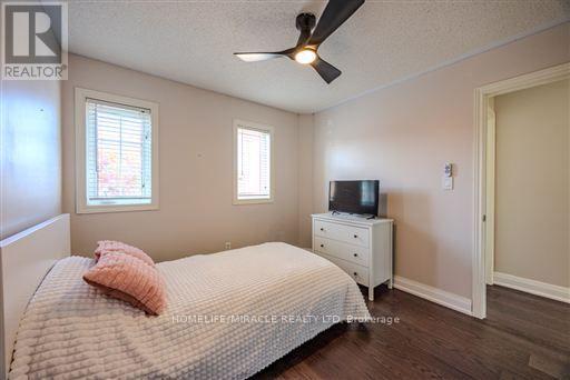 93 SCEPTER PLACE - 40
