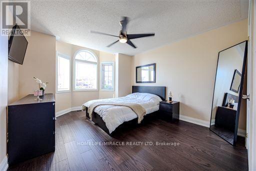 93 SCEPTER PLACE - 42