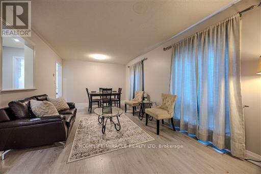 93 SCEPTER PLACE - 9