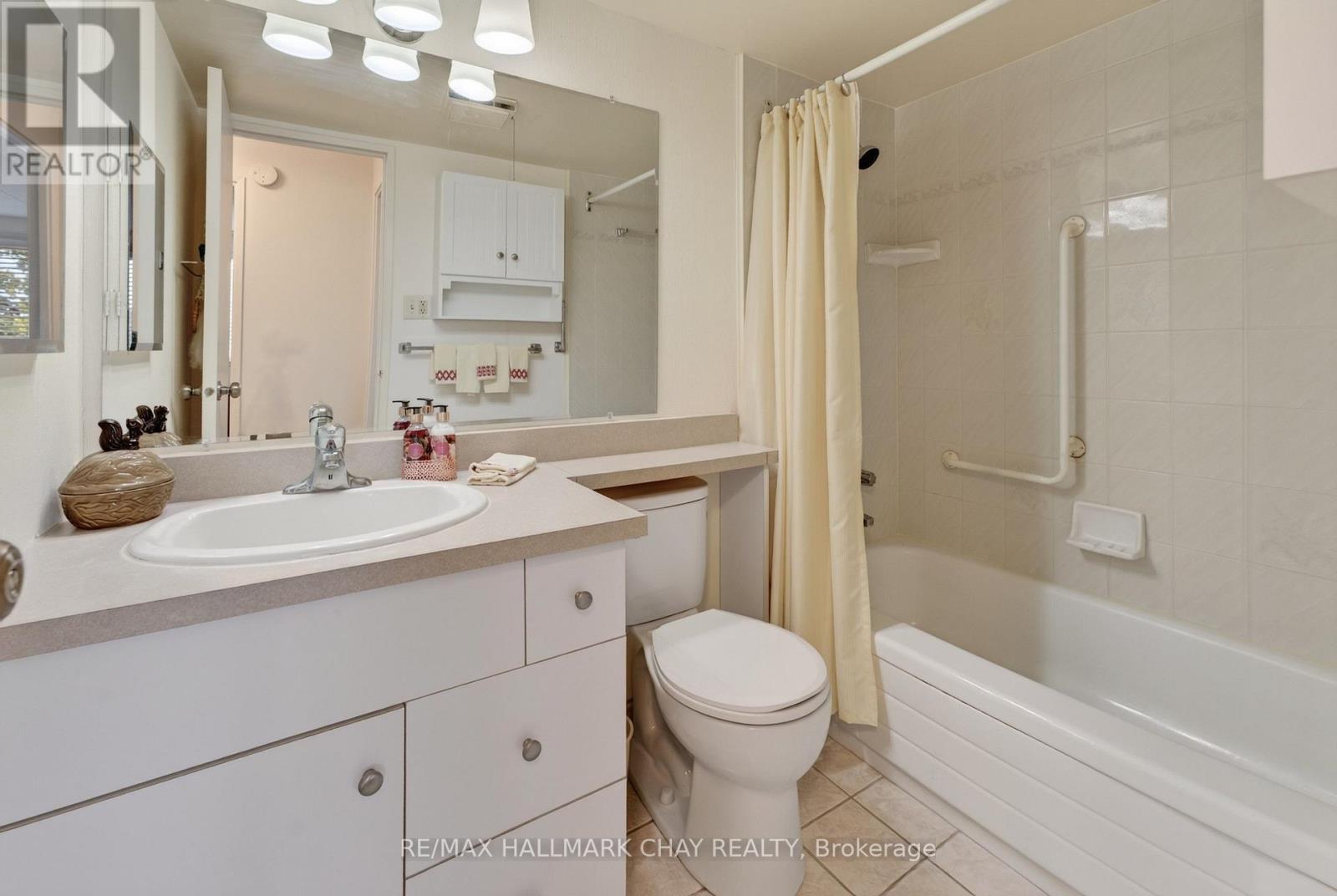 306-414 Blake Street, Barrie photo 11