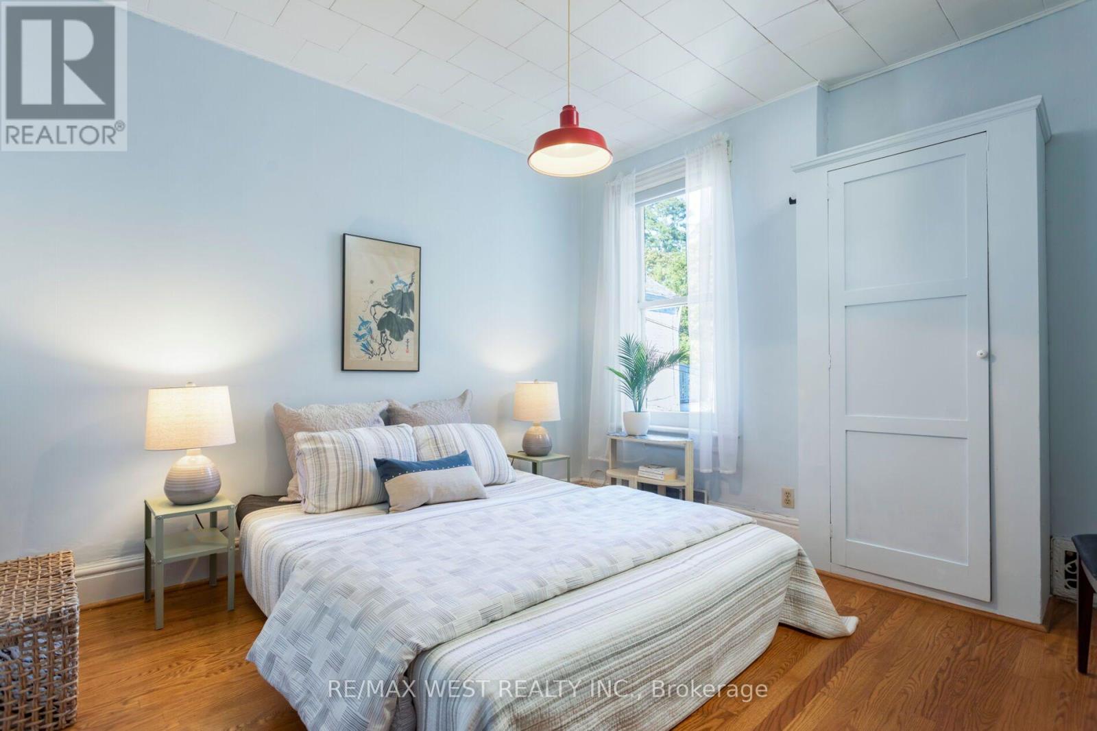 195 DUNN AVENUE - 18