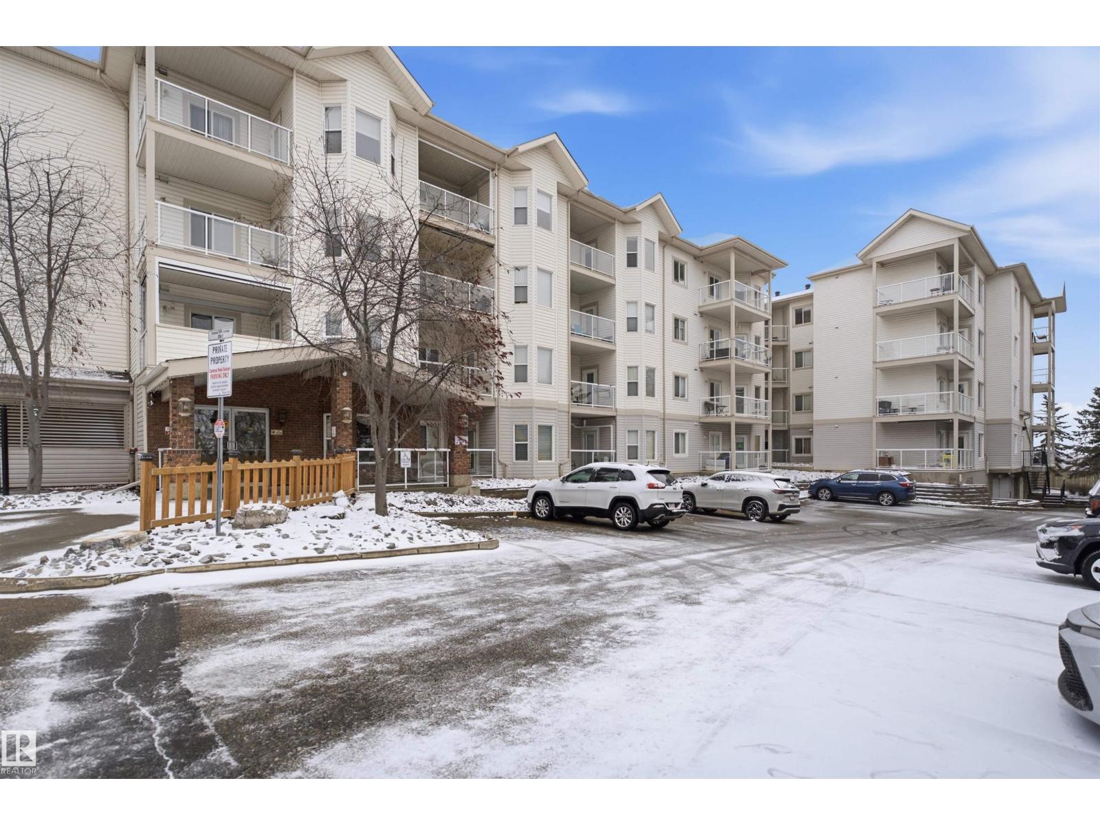 Property photograph 2 for MLS E4514682