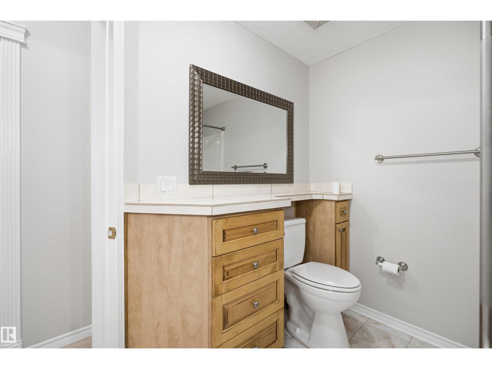 Property photograph 15 for MLS E4514682