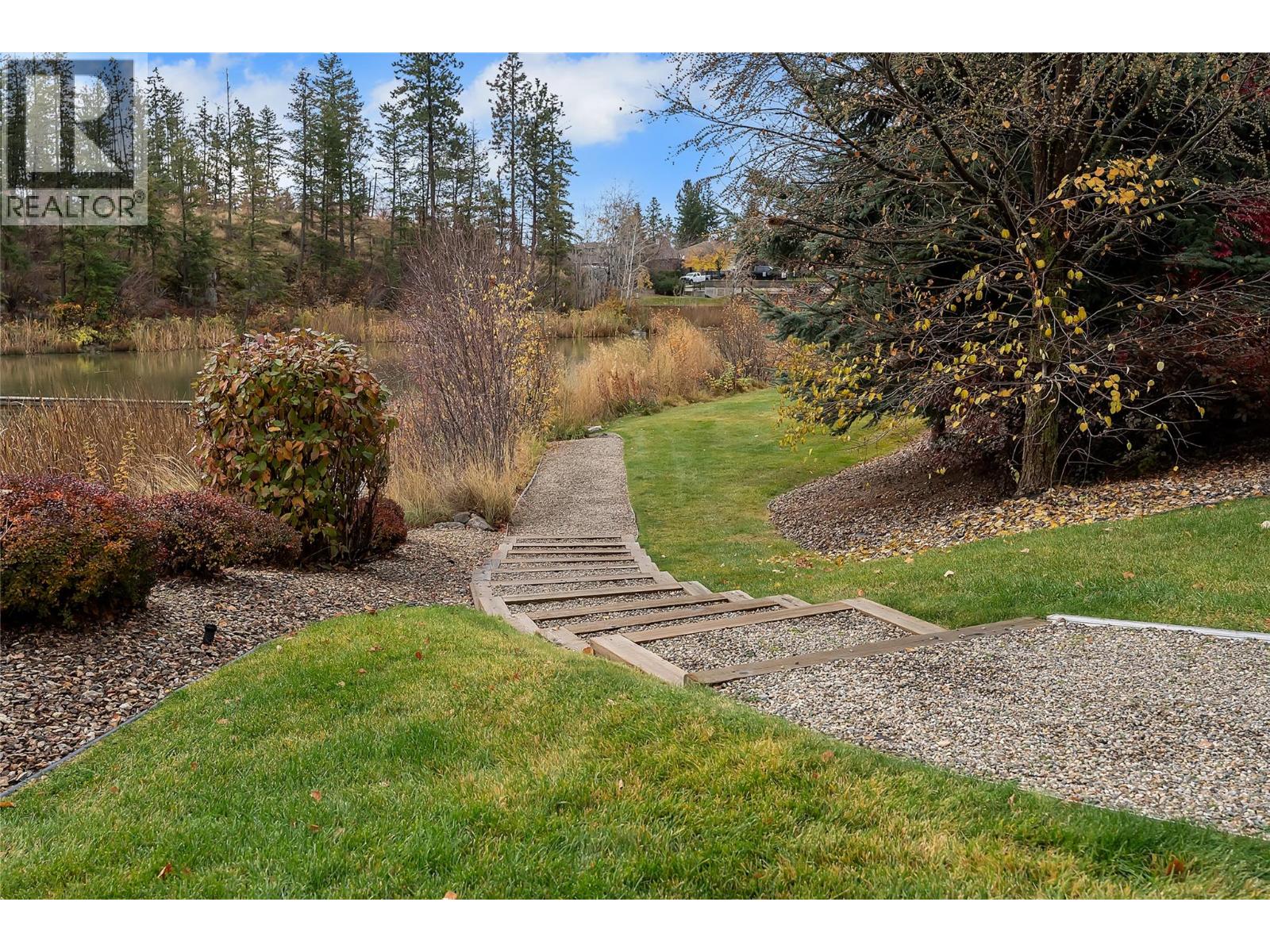 210 2611 Stillwater Way, Lake Country