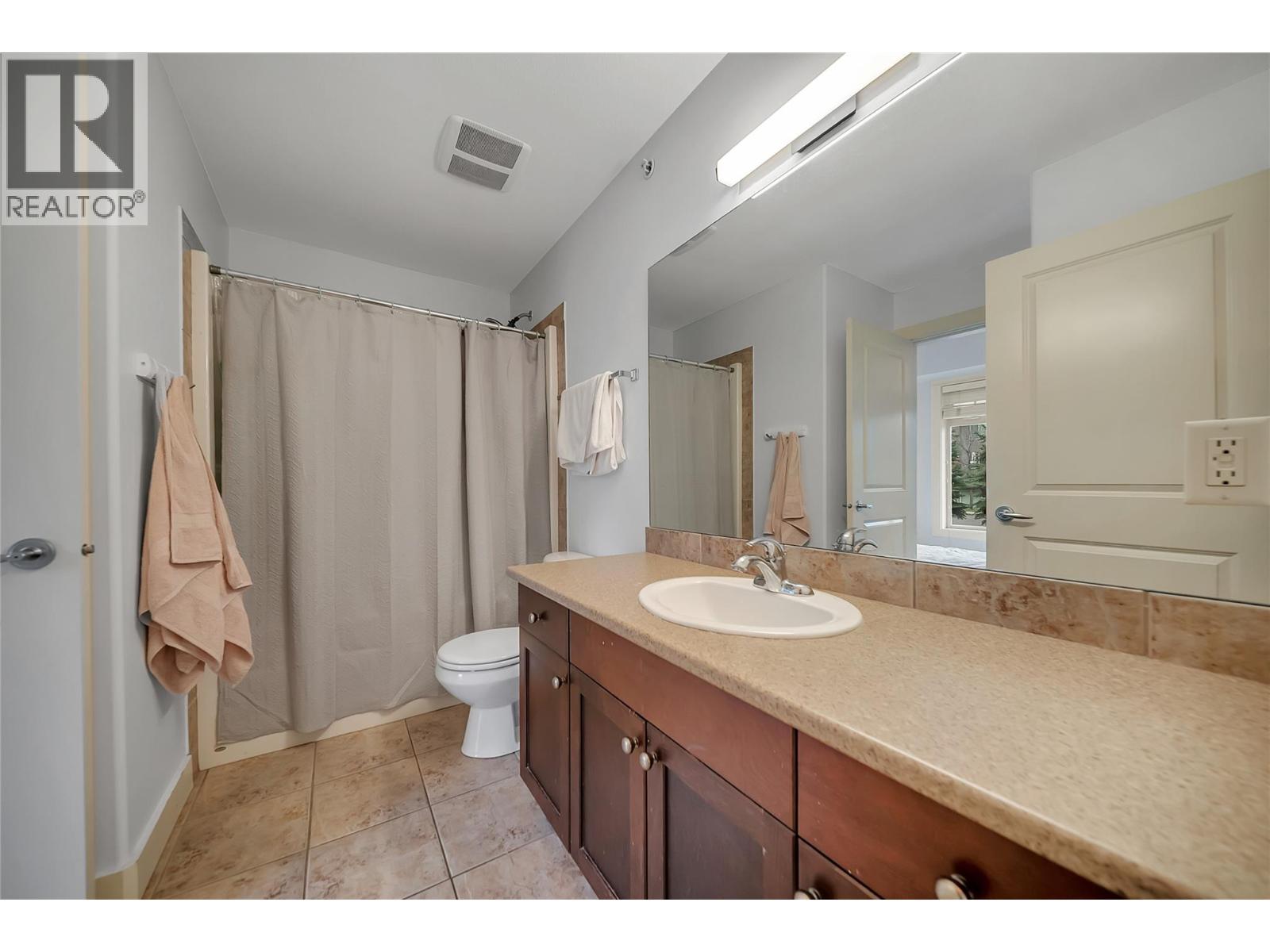210 2611 Stillwater Way, Lake Country