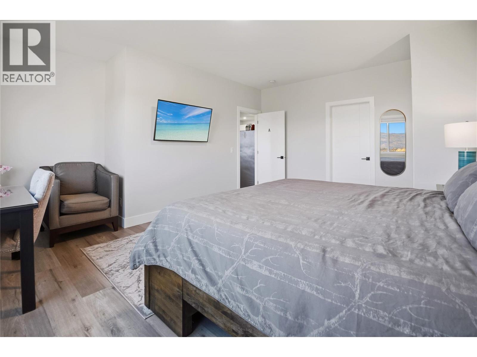  2149 Ensign Quay, West Kelowna