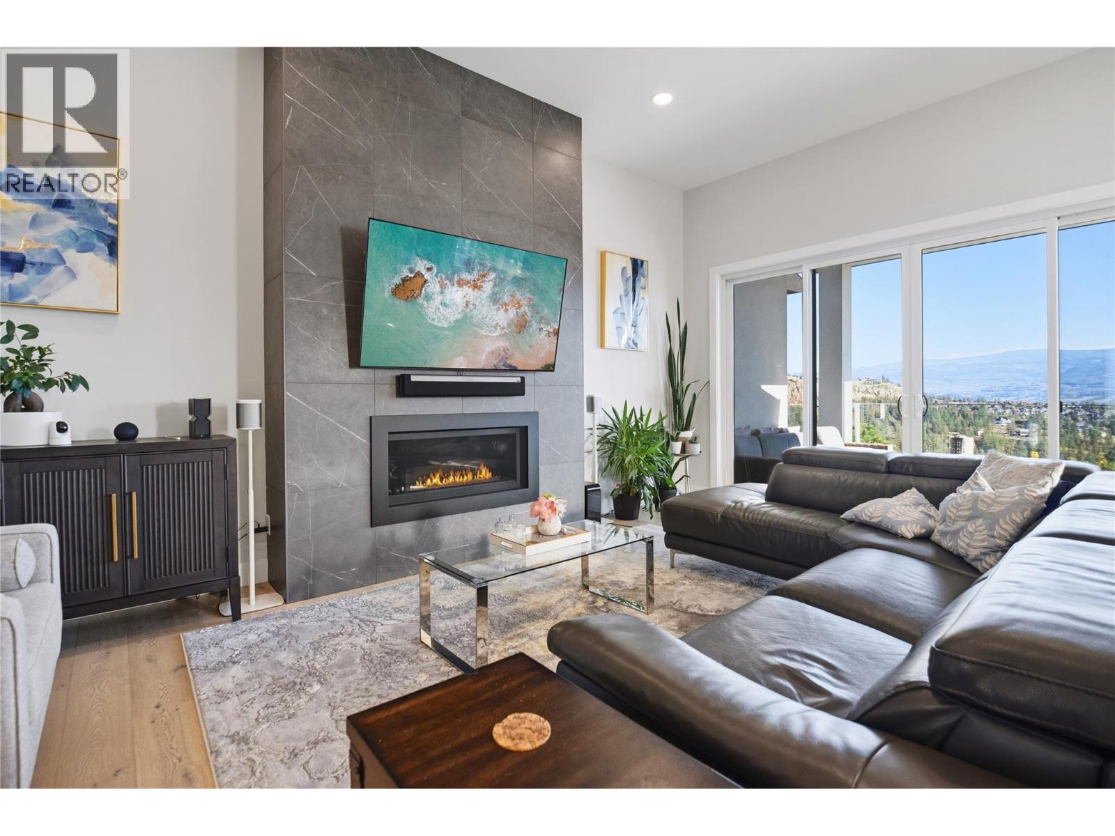  2149 Ensign Quay, West Kelowna