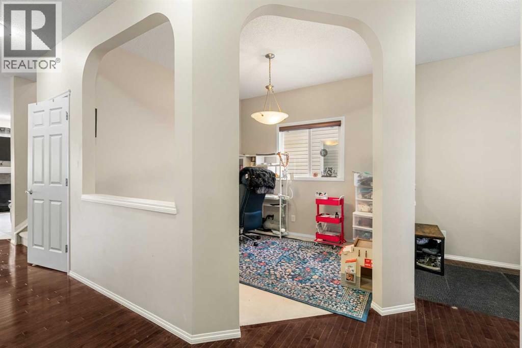 216 Silverado Range Heights SW, Calgary — photo 15