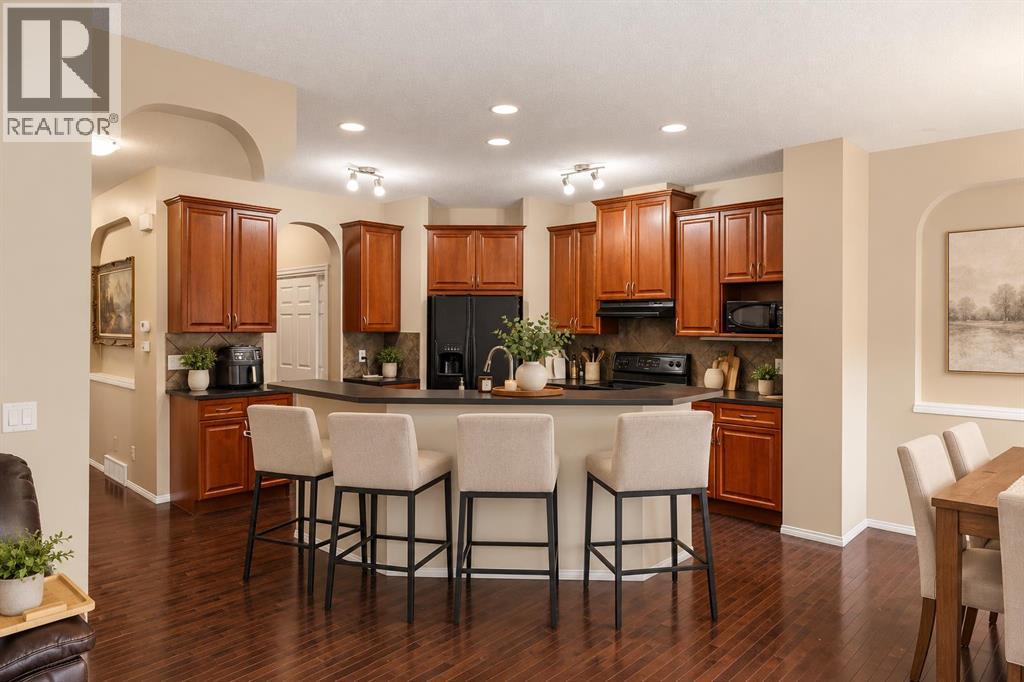 216 Silverado Range Heights SW, Calgary — photo 2
