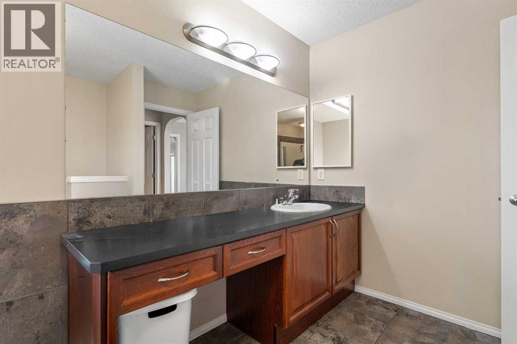 216 Silverado Range Heights SW, Calgary — photo 27