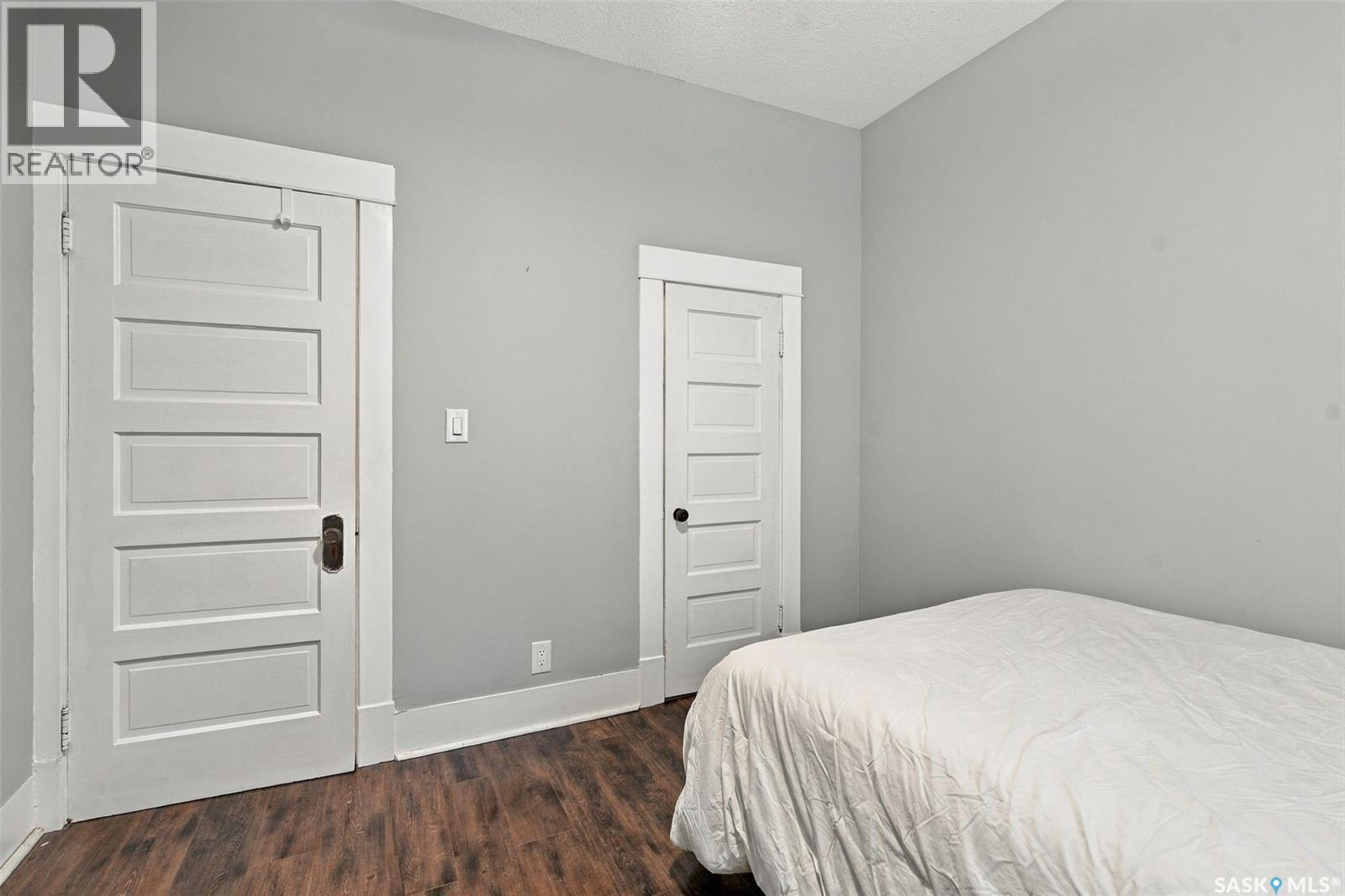 N 1021 C AVENUE N, Saskatoon — photo 19