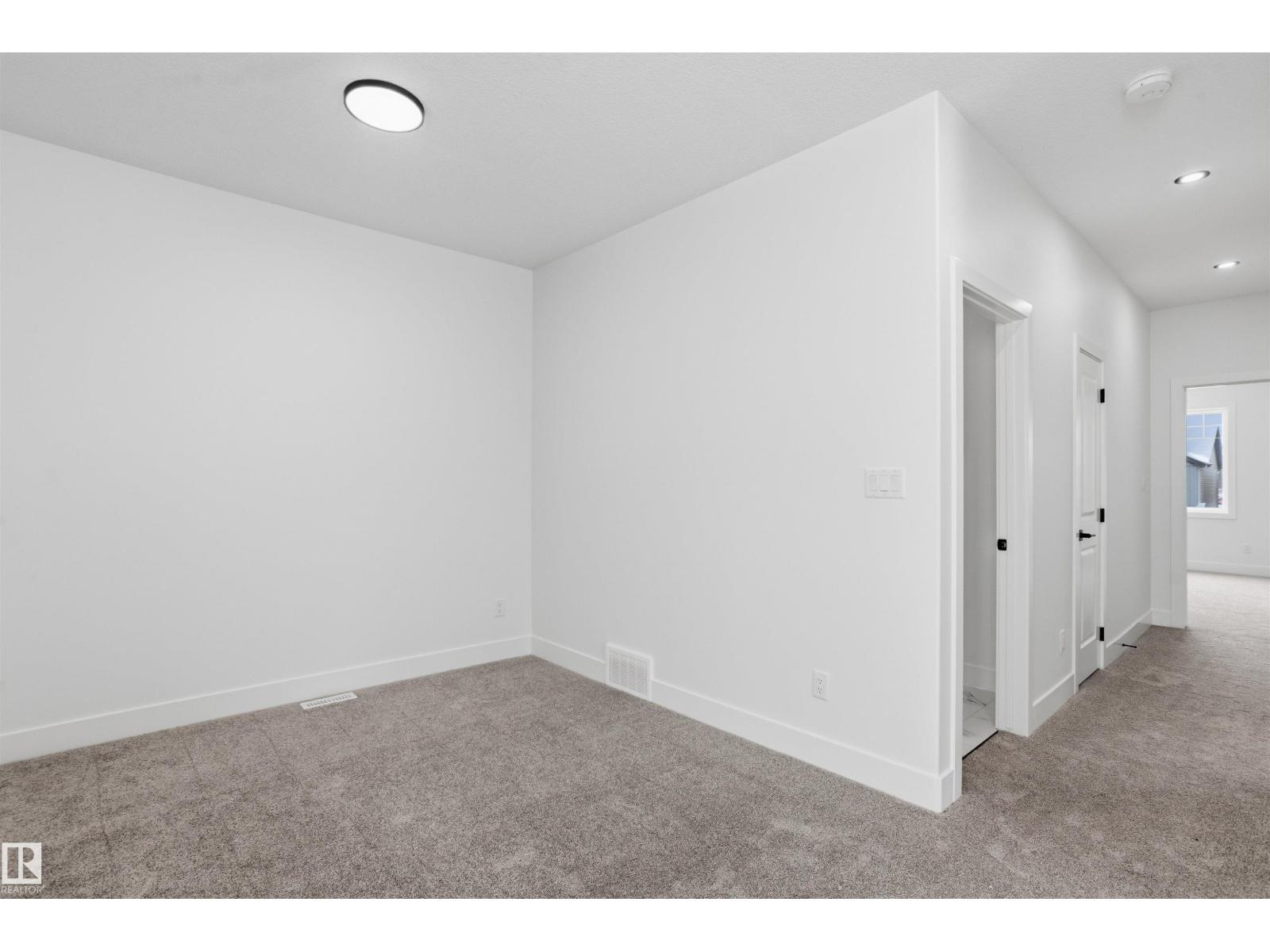 Property photograph 30 for MLS E4514625