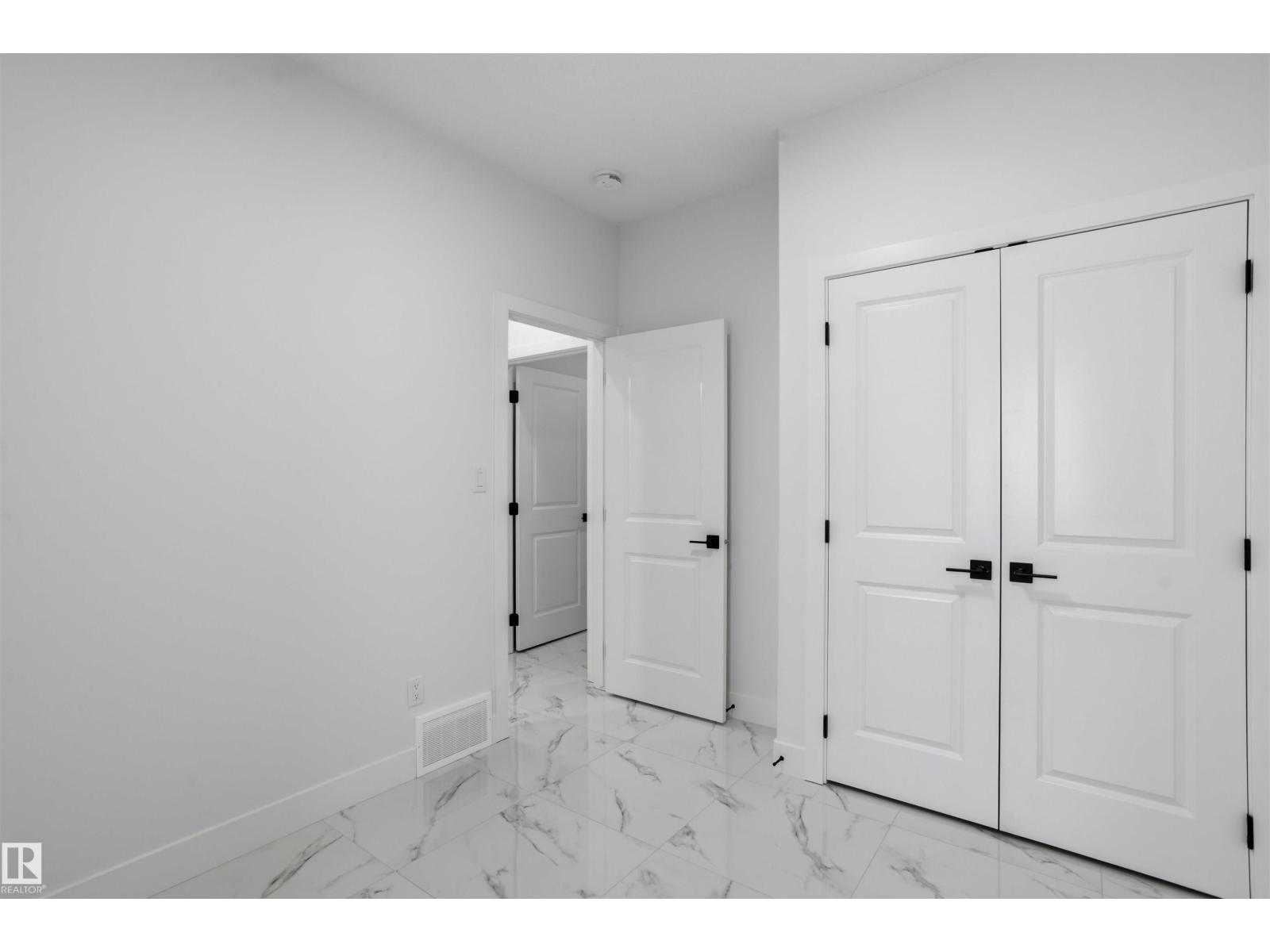 Property photograph 11 for MLS E4514625