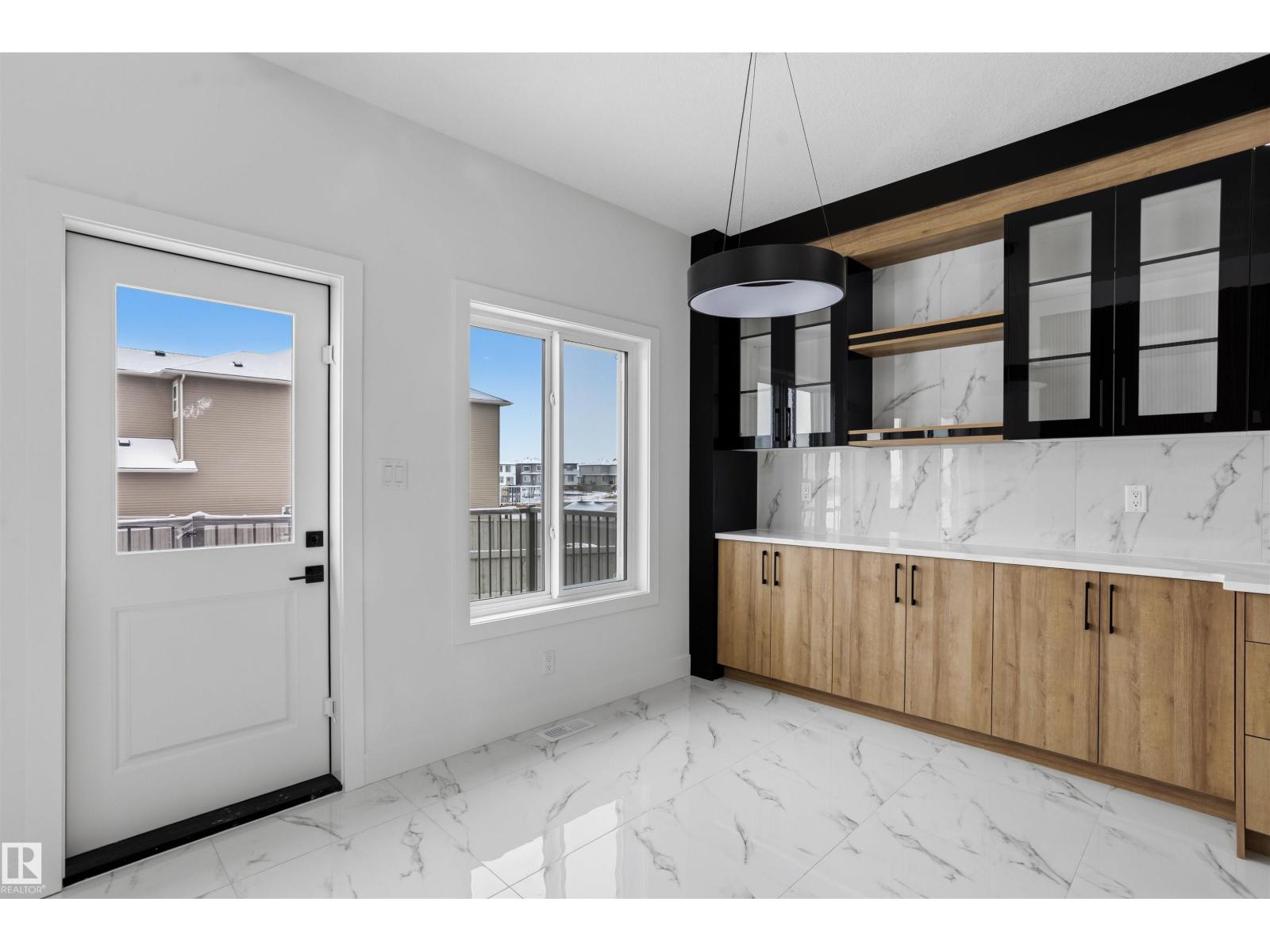 Property photograph 20 for MLS E4514625