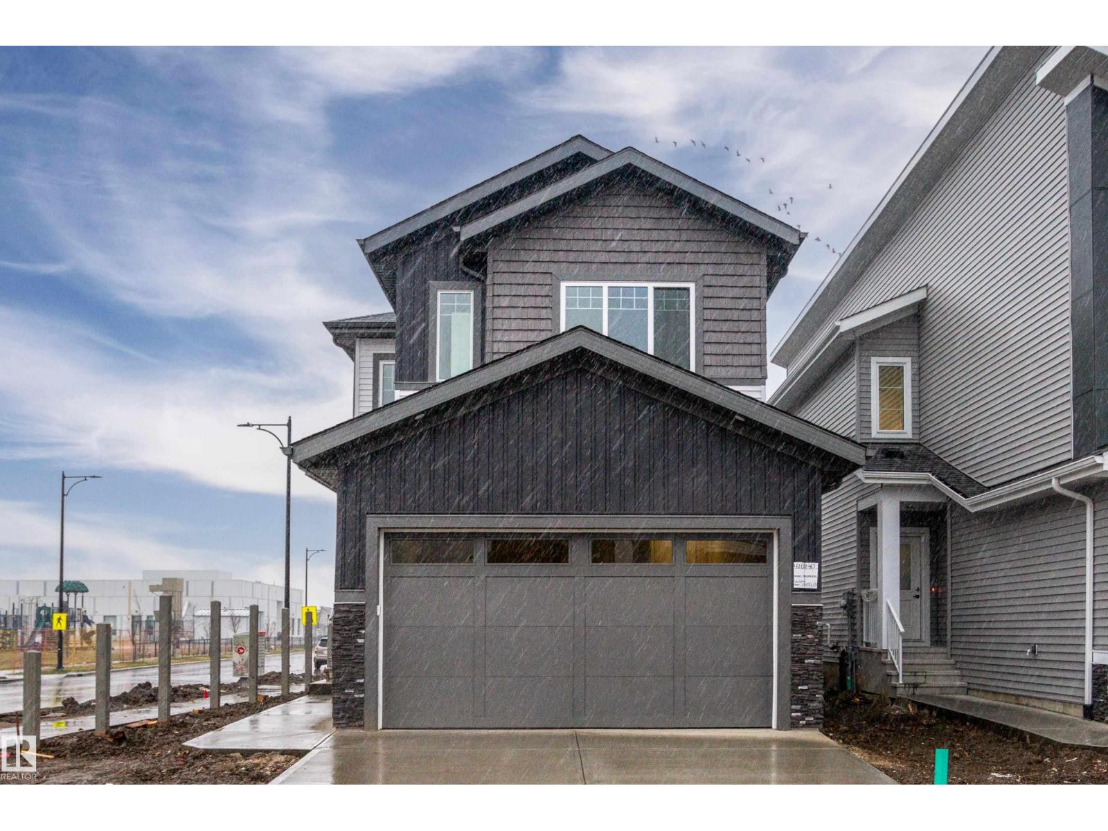 Property photograph 3 for MLS E4514625