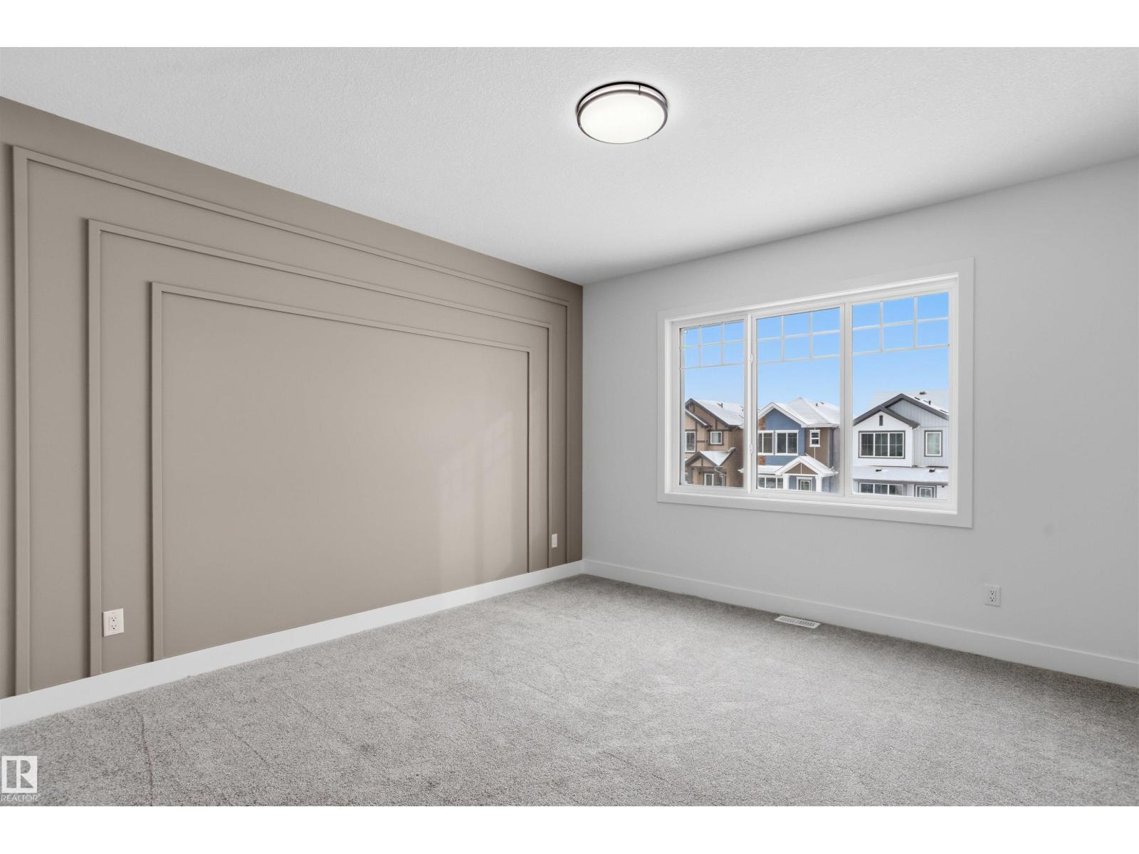Property photograph 31 for MLS E4514625