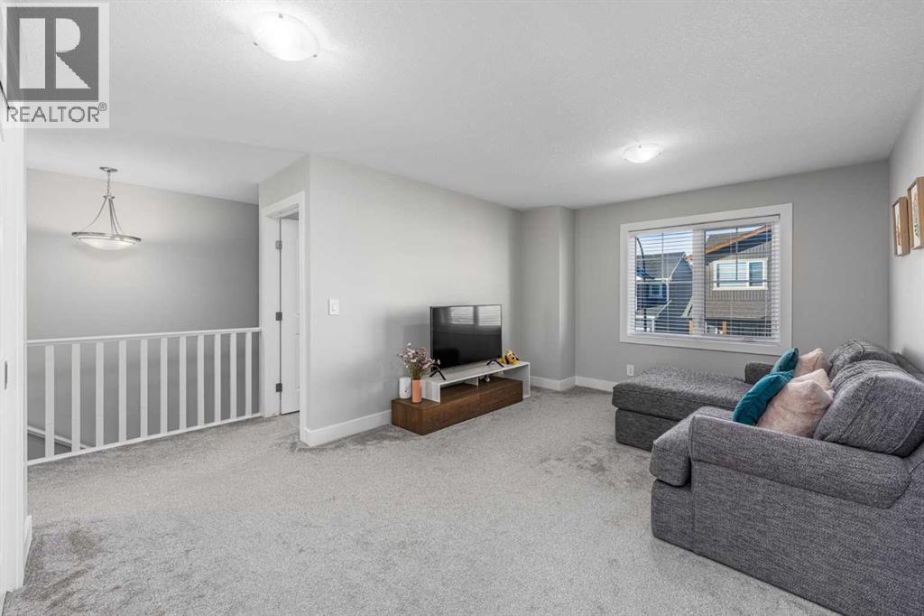20 Carringham Heights NW, Calgary — photo 21