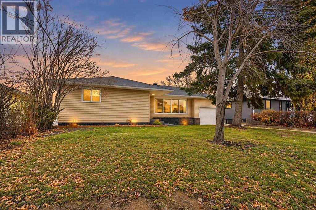 5223 50 Street, Lacombe