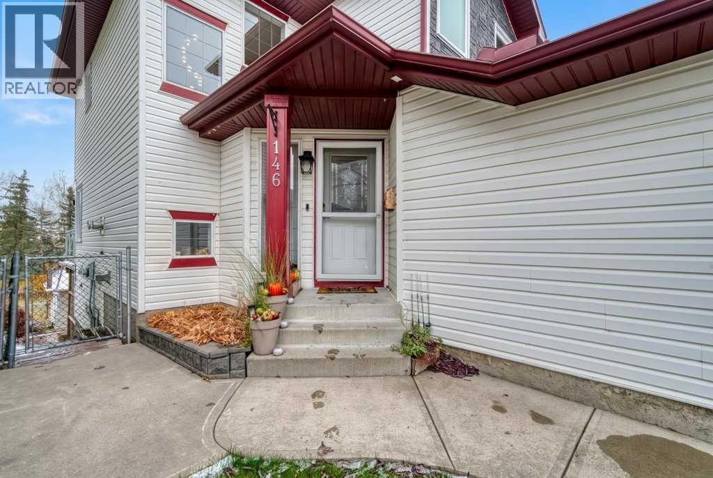 146 Bridlewood Way SW, Calgary — photo 2