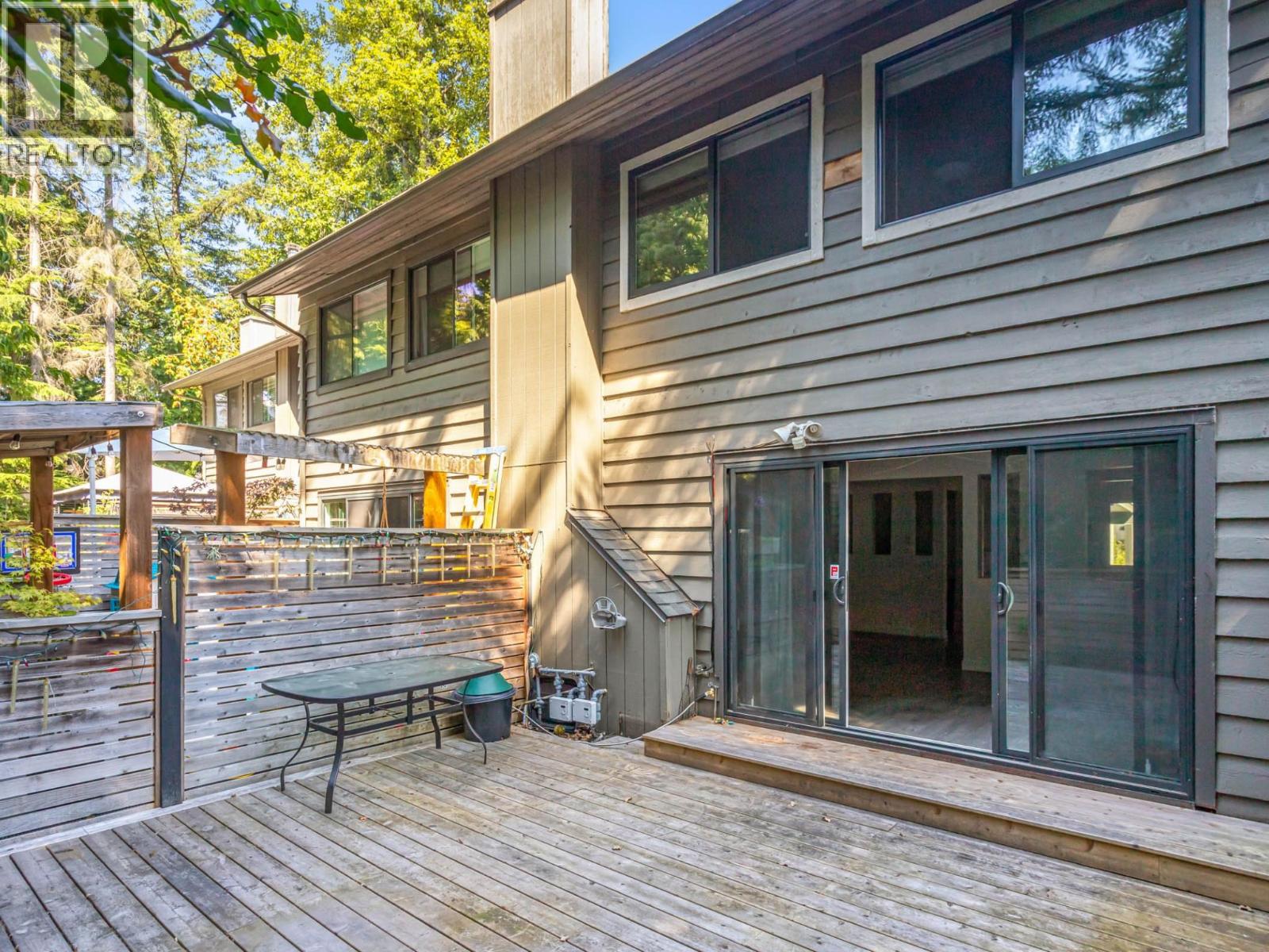 65 1930 Cedar Village Crescent, North Vancouver — photo 11