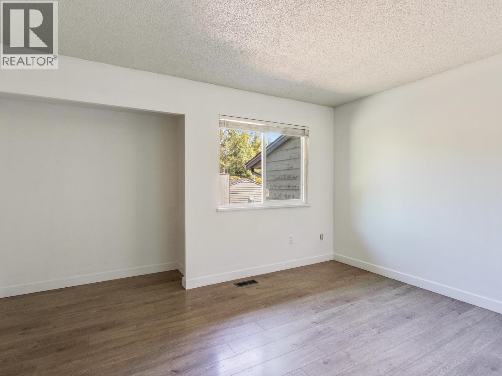 65 1930 Cedar Village Crescent, North Vancouver — photo 14