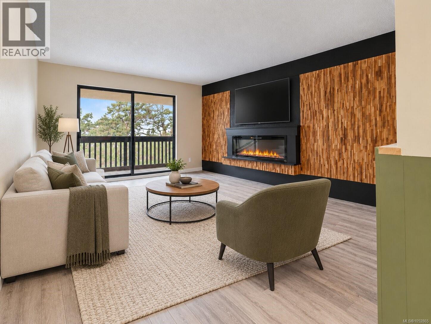 411 3277 Glasgow Avenue, Saanich