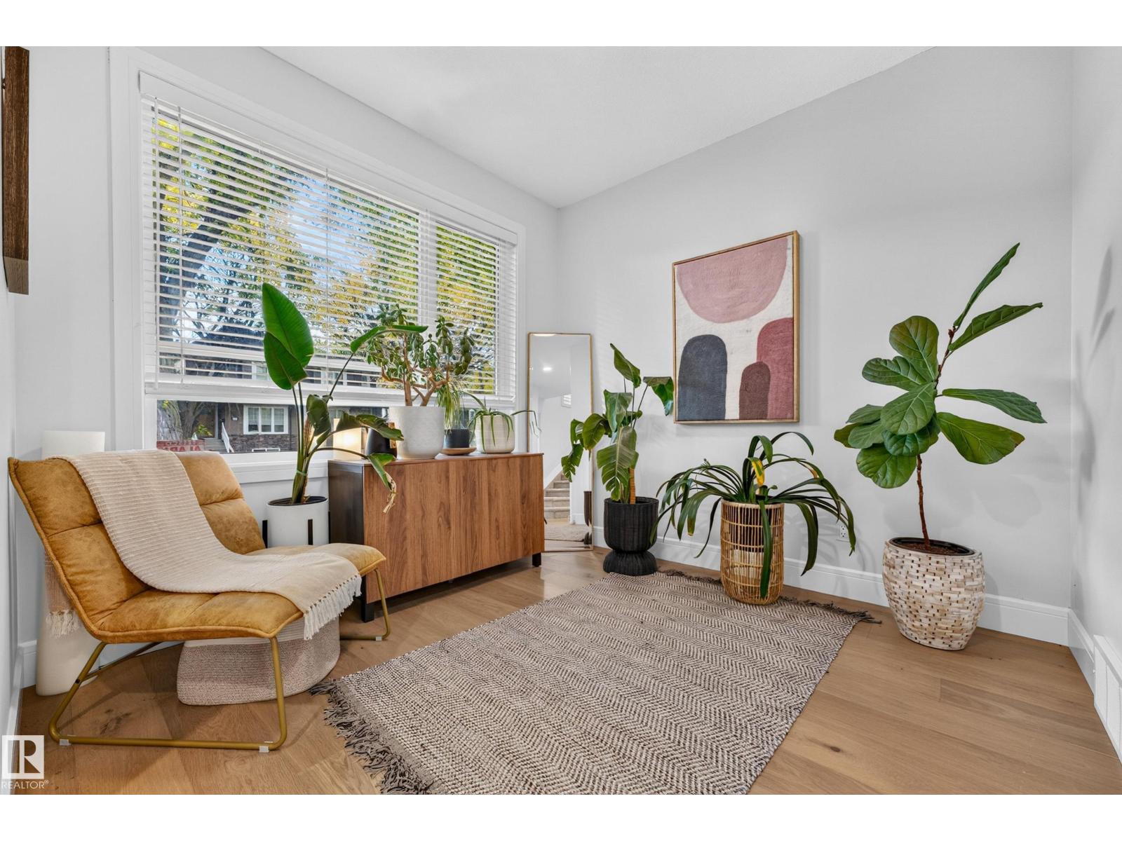 9320 71 AV NW, Edmonton — photo 5