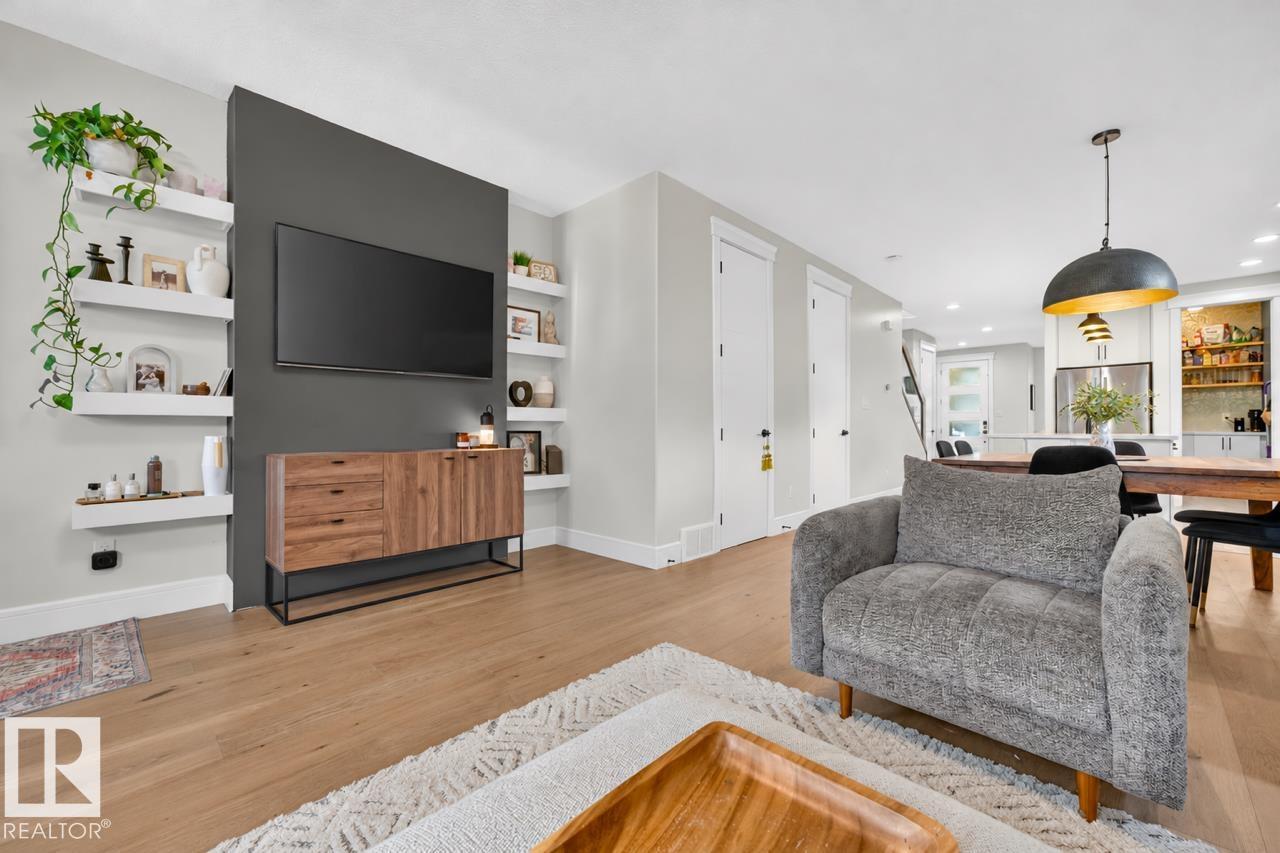 9320 71 AV NW, Edmonton — photo 20