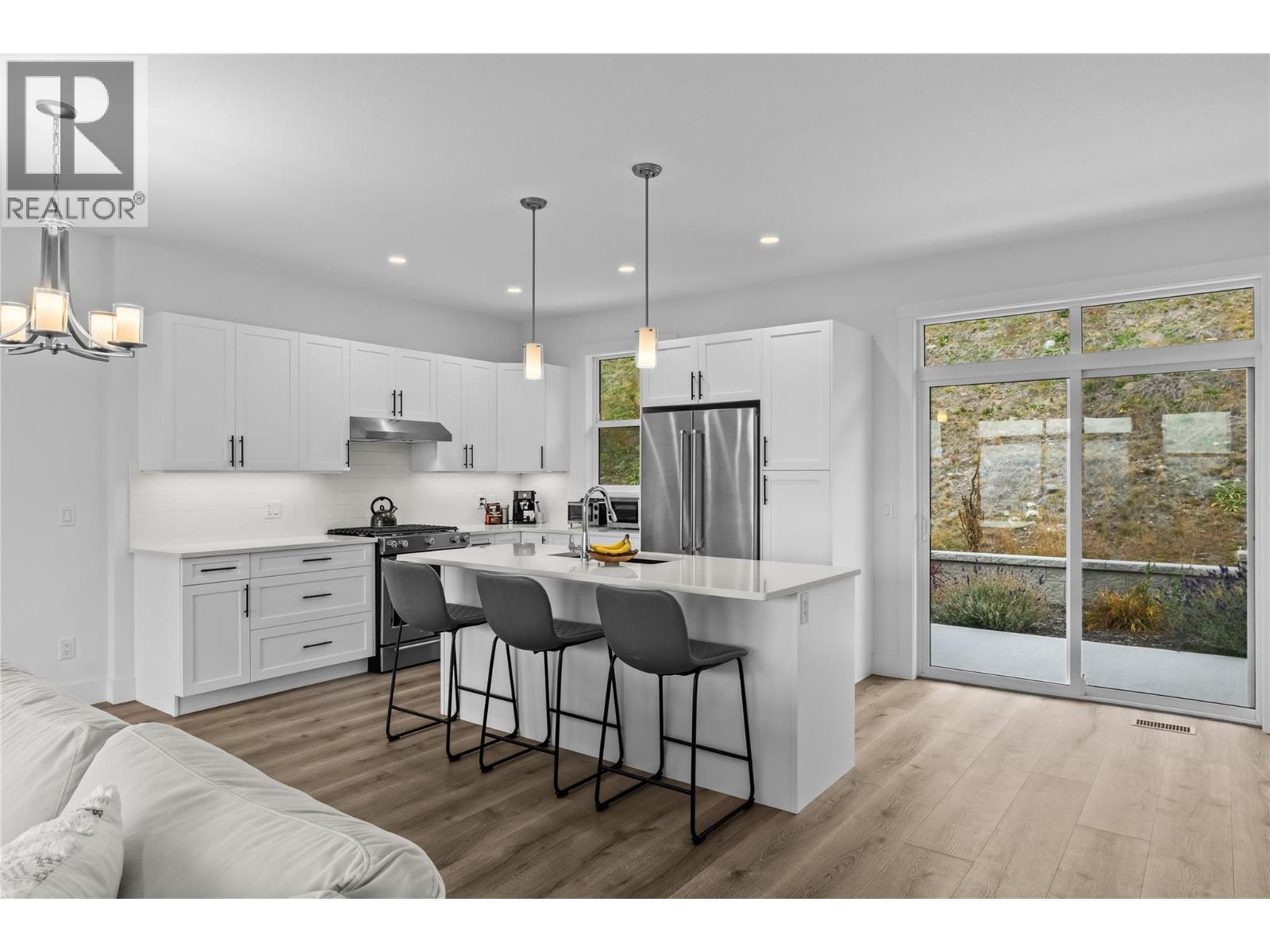  1556 Tower Ranch Drive, Kelowna