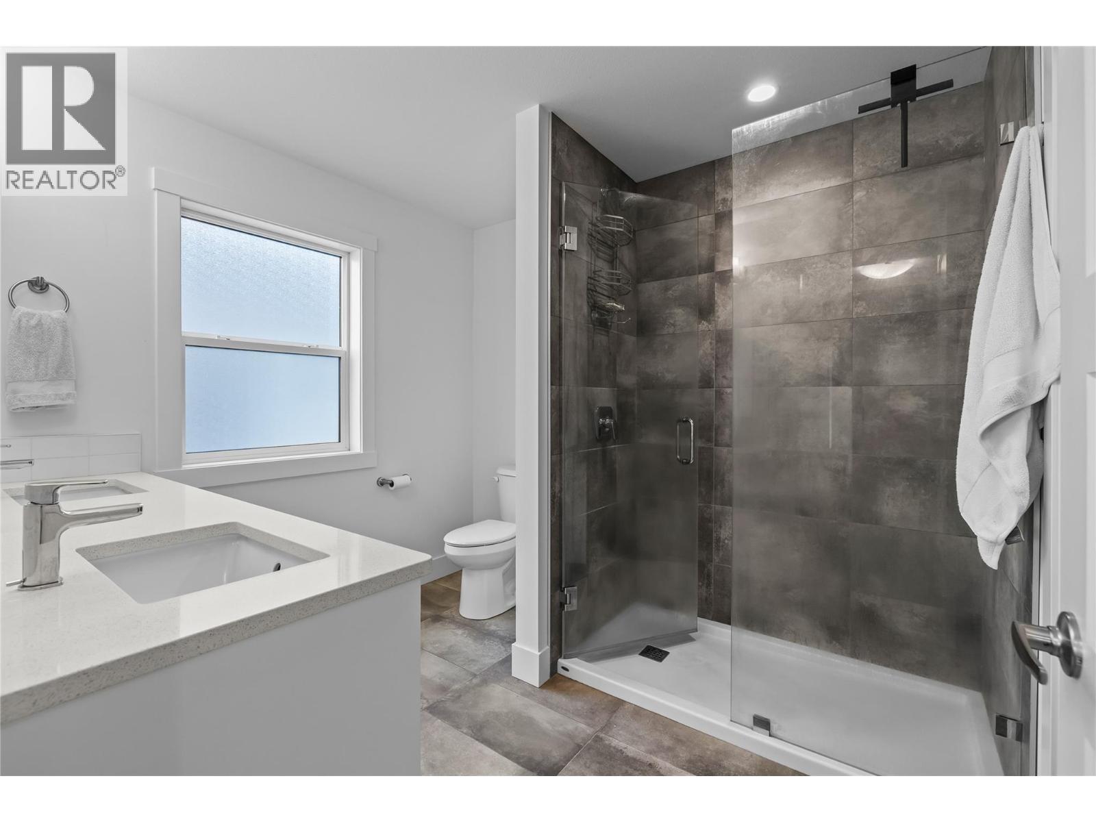  1556 Tower Ranch Drive, Kelowna
