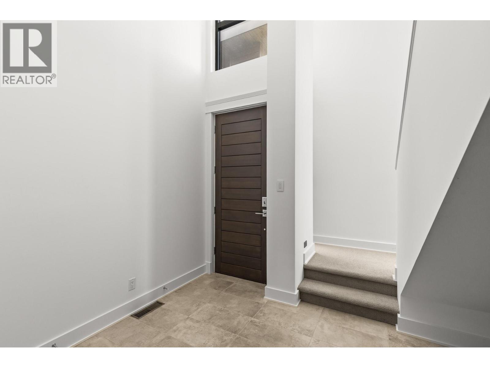  4425 Twin Creek Place, Kelowna