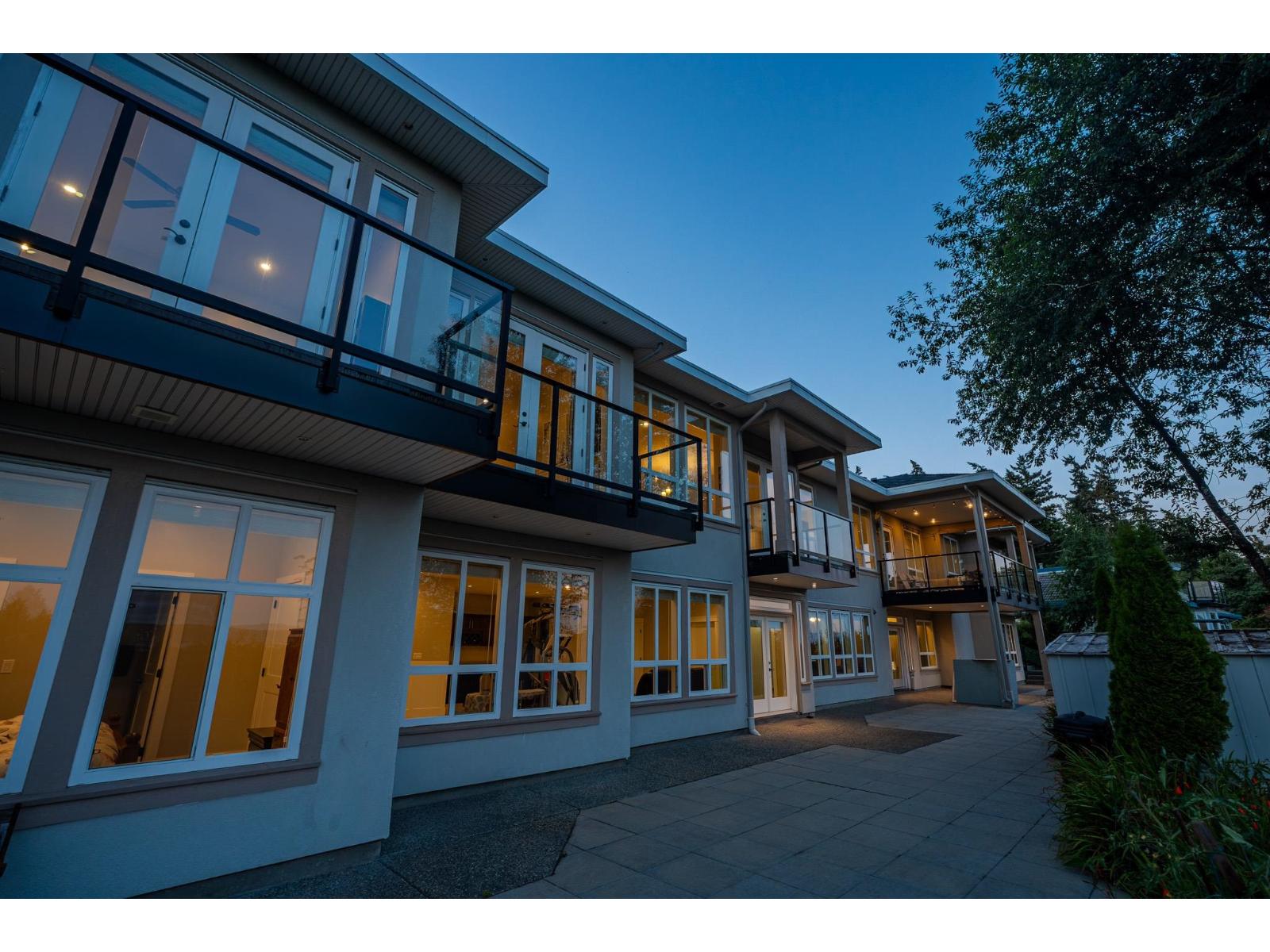 12528 52A Avenue, Surrey — photo 34