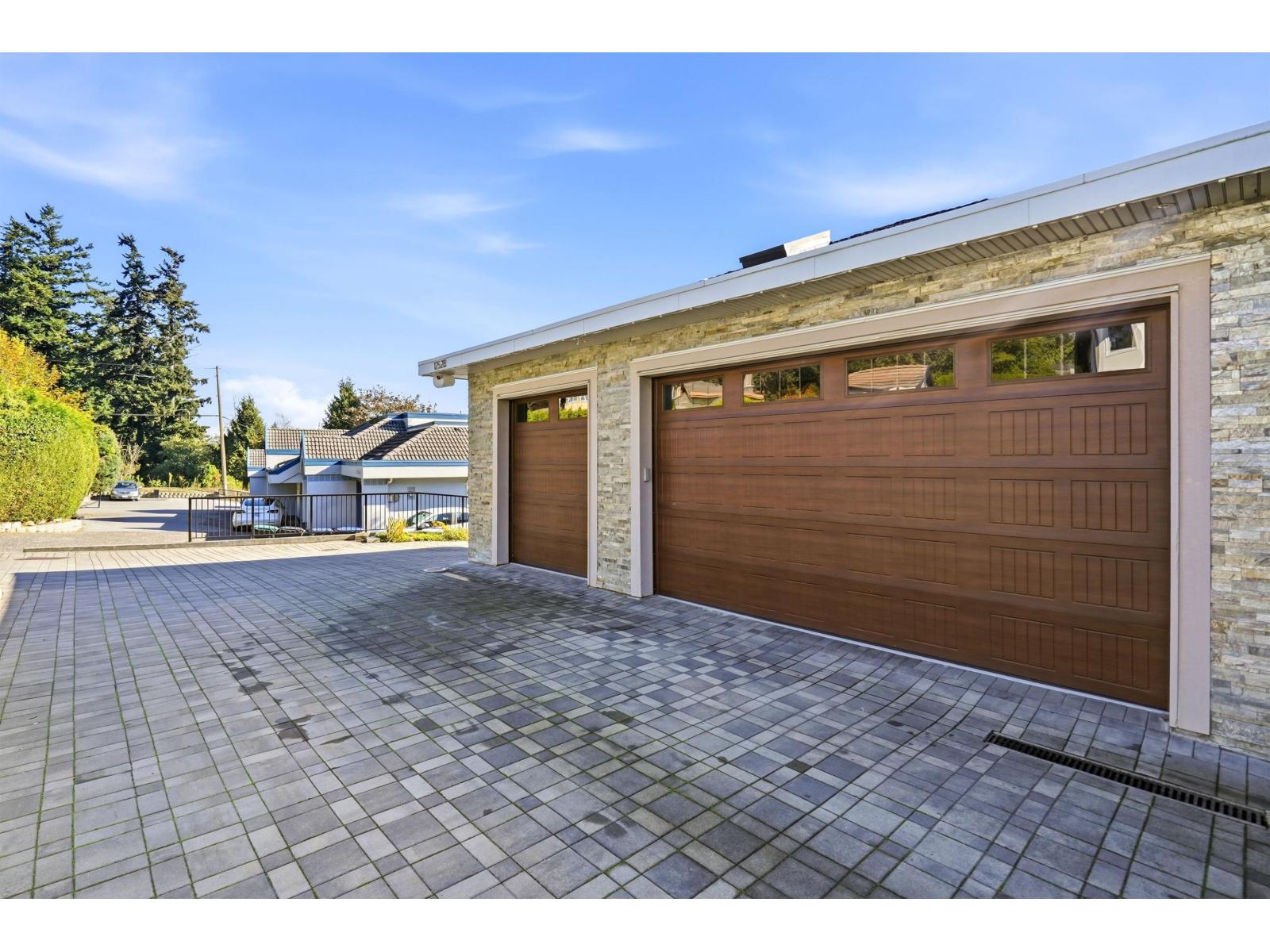 12528 52A Avenue, Surrey — photo 33