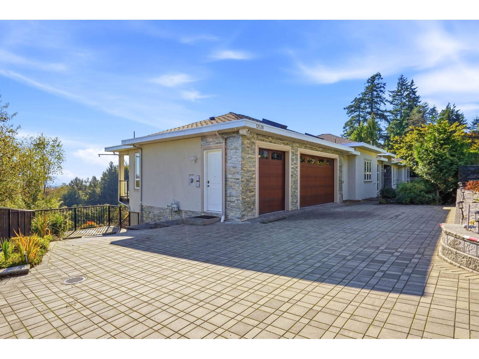 12528 52A Avenue, Surrey — photo 31
